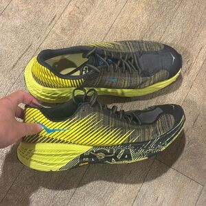 Hoka One One Evo Speedgoat Yello Black Trail Running Shoes Size 10